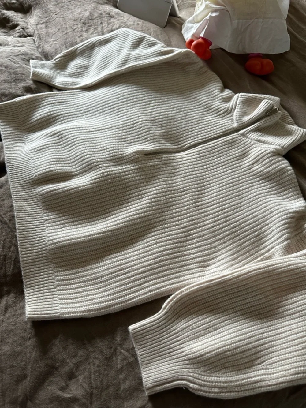 Everlane Half‑Zip Wool Sweater in Light Beige - Picture 3 of 5